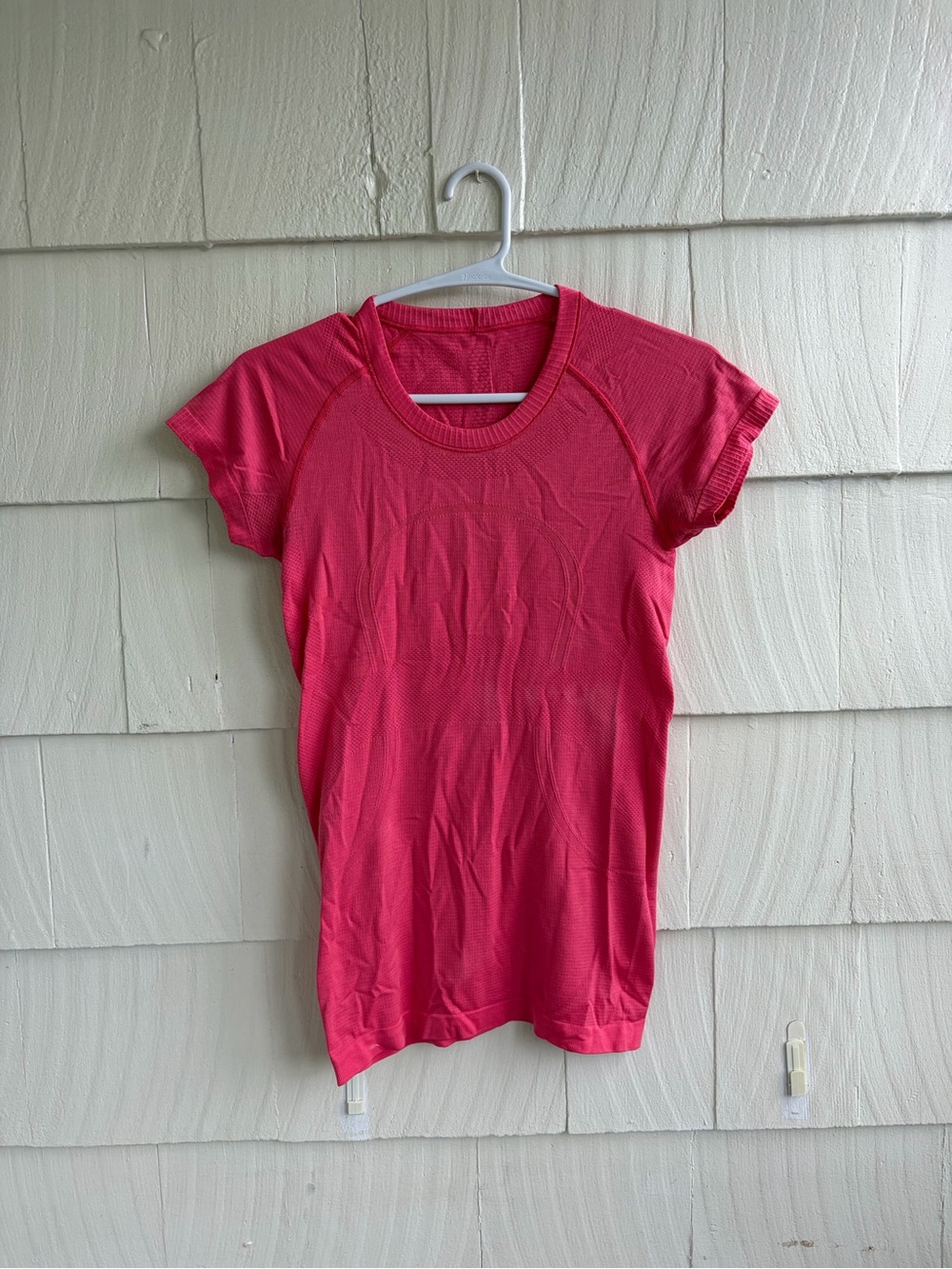 Women’s Lululemon Swiftly Tech short sleeve top in pink